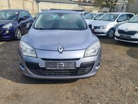 Gebraucht Renault Mégane Dynamique 131 PS (96 kW) 2011 Blau Limousine