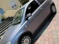 Gebraucht Opel Corsa 80 PS (58 kW) 2005 Violet Kleinwagen