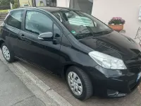 Gebraucht Toyota Yaris Cool 99 PS (72 kW) 2012 Schwarz Kleinwagen