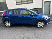 Gebraucht Ford Fiesta 80 PS (58 kW) 2016 Blau Kleinwagen