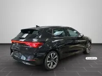 Gebraucht Seat Leon FR 110 PS (80 kW) 2023 Midnight schwarz metallic (metallic) Limousine