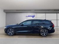 Gebraucht Volvo V60 Plus 197 PS (144 kW) 2025 Onyx black / metallic Kombi