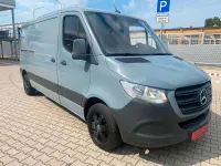 Gebraucht Mercedes Sprinter 143 PS (105 kW) 2020 Grau Van