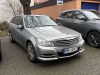 Gebraucht Mercedes C180 156 PS (114 kW) 2012 Grau Kombi