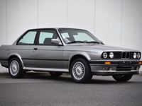 Gebraucht BMW 325 Performance 171 PS (125 kW) 1988 Lachssilber Coupé