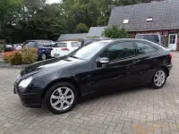 Gebraucht Mercedes C180 143 PS (105 kW) 2002 Schwarz Coupé