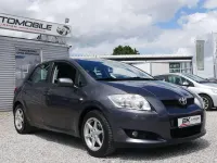 Gebraucht Toyota Auris Life 101 PS (74 kW) 2009 Grau Kleinwagen