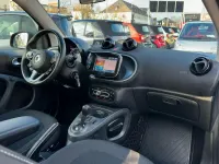 Gebraucht Smart ForTwo Coupé 71 PS (52 kW) 2019 Rot Coupé
