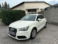 Gebraucht Audi A1 Attraction 86 PS (63 kW) 2011 Weiß Kleinwagen