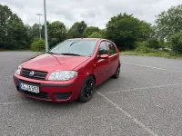 Gebraucht Fiat Punto Dynamic 80 PS (58 kW) 2004 Rot Kleinwagen