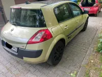 Gebraucht Renault Mégane 100 PS (73 kW) 2004 Grün Kleinwagen