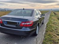 Gebraucht Mercedes E300 Elegance 231 PS (169 kW) 2011 Grau Limousine