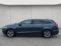 Używany Ford Mondeo Vignale 140 KM (102 kW) 2022 Niebieski Kombi