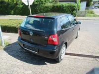 Gebraucht VW Polo Cricket 64 PS (47 kW) 2004 Schwarz Limousine