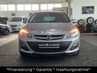 Gebraucht Opel Astra 101 PS (74 kW) 2012 Silbersee/silver lake Kleinwagen