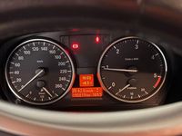 Gebraucht BMW X1 143 PS (105 kW) 2011 Weiß SUV