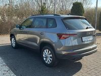 Neu Skoda Karoq Selection 150 PS (110 kW) 2026 Grau SUV