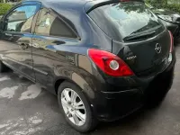 Usado Opel Corsa 80 HP (58 kW) 2007 Preto Citadino