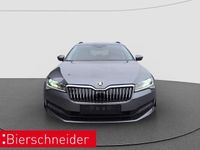Gebraucht Skoda Superb Ambition 150 PS (110 kW) 2024 Graphitegrau (metallic) Kombi