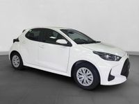 Gebraucht Toyota Yaris Hybrid Comfort 116 PS (85 kW) 2024 Weiß (schneeweiß) Kleinwagen