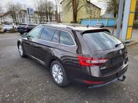 gebraucht Skoda Superb Combi 2.0 TDI Style AHK Xenon Navi GRA PDC