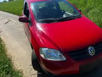 Gebraucht VW Fox 60 PS (44 kW) 2007 Rot Kleinwagen