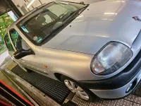 Używany Renault Clio II 75 KM (55 kW) 1999 Hatchback