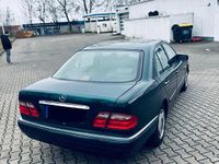 Gebraucht Mercedes E230 150 PS (110 kW) 1997 Limousine