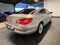 Gebraucht VW Passat 200 PS (147 kW) 2010 Gold Limousine