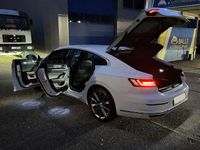 Gebraucht VW Arteon 190 PS (139 kW) 2019 Weiß Kleinwagen