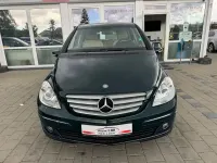 Gebraucht Mercedes B180 109 PS (80 kW) 2005 Grün Van / Kleinbus