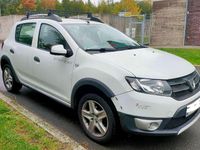 Gebraucht Dacia Sandero Prestige 90 PS (66 kW) 2014 Weiß Kleinwagen
