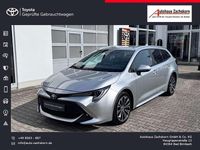 Gebraucht Toyota Corolla Team 184 PS (135 kW) 2022 Shimmering silver metallic Limousine