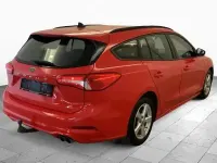 Używany Ford Focus ST-Line 182 KM (133 kW) 2021 Czerwony Kombi