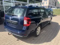 Gebraucht Dacia Logan MCV Lauréate 90 PS (66 kW) 2014 Blau Limousine