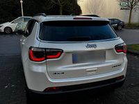 Gebraucht Jeep Compass Limited 170 PS (125 kW) 2017 Weiß SUV