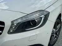 Gebraucht Mercedes A200 136 PS (100 kW) 2014 Weiß Kleinwagen