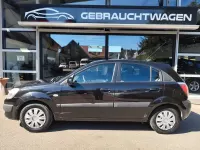 Używany Kia Rio Basis 97 KM (71 kW) 2009 Czarny Sedan/Limuzyna