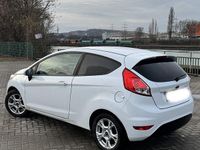 Gebraucht Ford Fiesta SYNC Edition 65 PS (47 kW) 2014 Weiß Kleinwagen