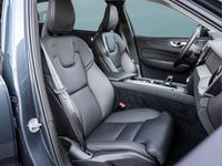 Gebraucht Volvo XC60 349 PS (256 kW) 2024 Blau SUV