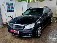 Gebraucht Mercedes 200 136 PS (100 kW) 2010 Schwarz Kombi