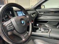 Gebraucht BMW 750 Performance 408 PS (300 kW) 2009 Silber Limousine
