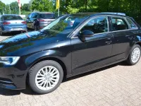 Gebraucht Audi A3 Attraction 110 PS (80 kW) 2016 Schwarz Limousine