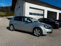 Gebraucht VW Golf VI Team 105 PS (77 kW) 2011 Silber Kleinwagen