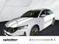 Gebraucht Skoda Octavia Tour 150 PS (110 kW) 2025 Moonweiß perleffekt Kombi