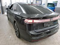 Gebraucht VW ID.7 Pro 210 kW (286 PS) 2023 Grenadillschwarz metallic Kleinwagen