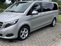 Gebraucht Mercedes V220 Edition 163 PS (119 kW) 2018 Silber Van / Kleinbus