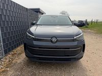 Neu VW Tiguan 150 PS (110 kW) 2026 Dolphin grey SUV