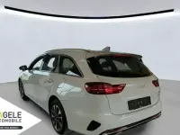 Gebraucht Kia Ceed Vision 141 PS (103 kW) 2022 Weiß Kleinwagen