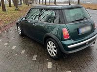 Second-hand Mini ONE 90 CP (66 kW) 2003 Verde Hatchback
